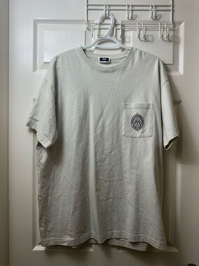 Kith Queens Crest Tee Men’s Large